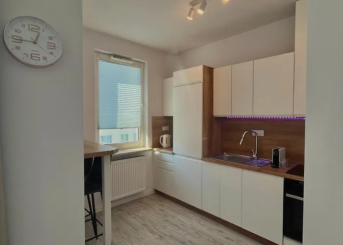 Raspberry By Galeria Polnocna *