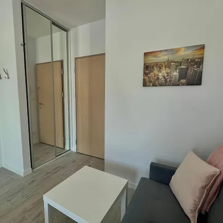 Raspberry By Galeria Polnocna Appartement